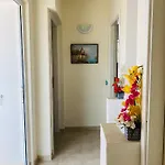 Mikro Amoni * Pefkali