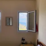 Mikro Amoni * Pefkali