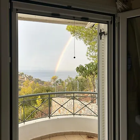 Mikro Amoni Feriehus Pefkali