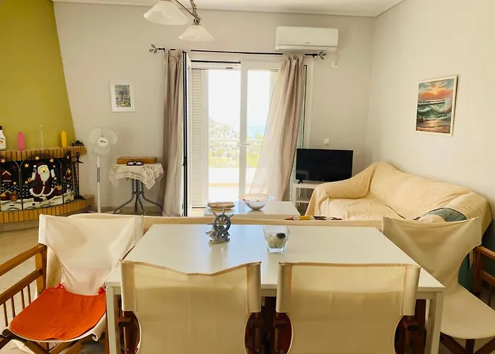 Mikro Amoni Casa de Férias