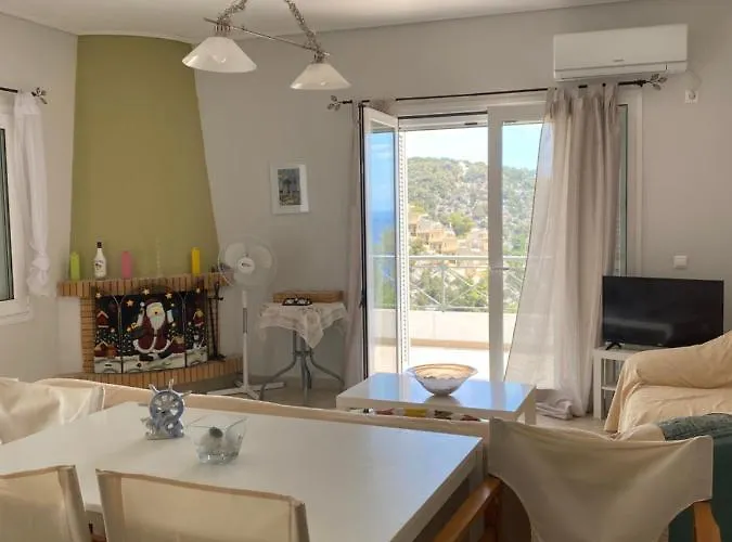 Casa de Férias Mikro Amoni