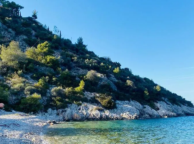 Mikro Amoni Casa de Férias Pefkali