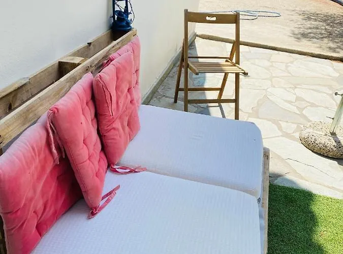 Mikro Amoni Casa de Férias Pefkali