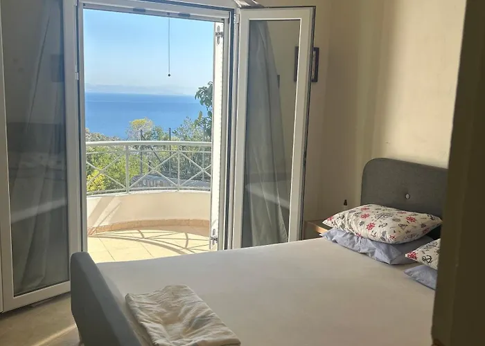 Casa de Férias Mikro Amoni